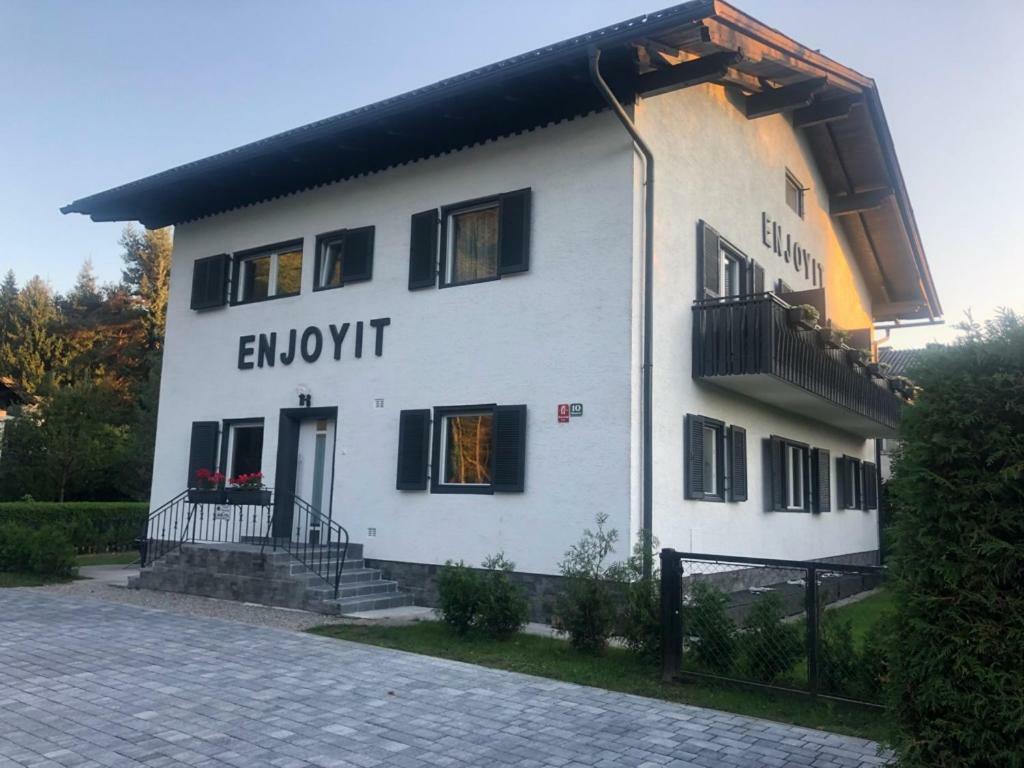 Enjoyit Velden West Hotel Selpritsch Exterior foto