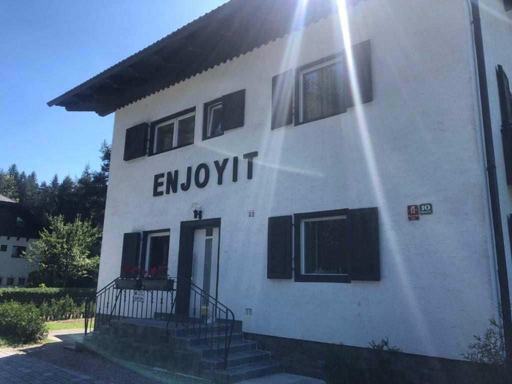 Enjoyit Velden West Hotel Selpritsch Exterior foto