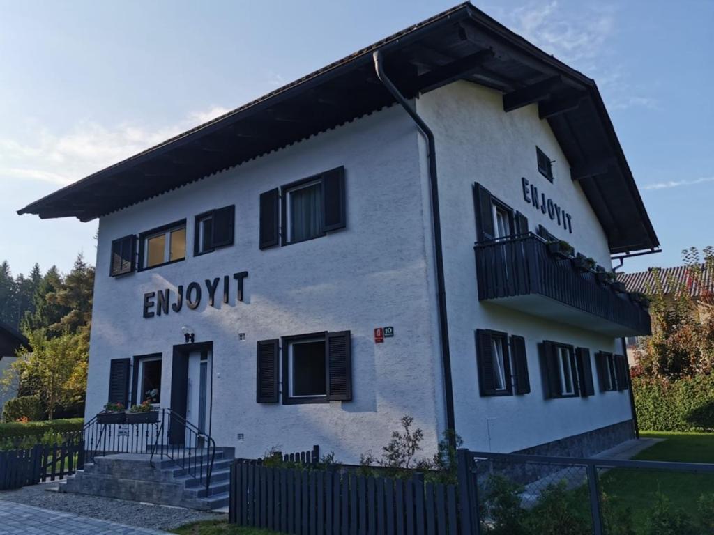Enjoyit Velden West Hotel Selpritsch Exterior foto